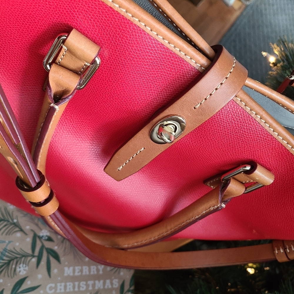 Dooney & Bourke Claremont Dover Tote Bag Red Tan Leather - Picture 3 of 16